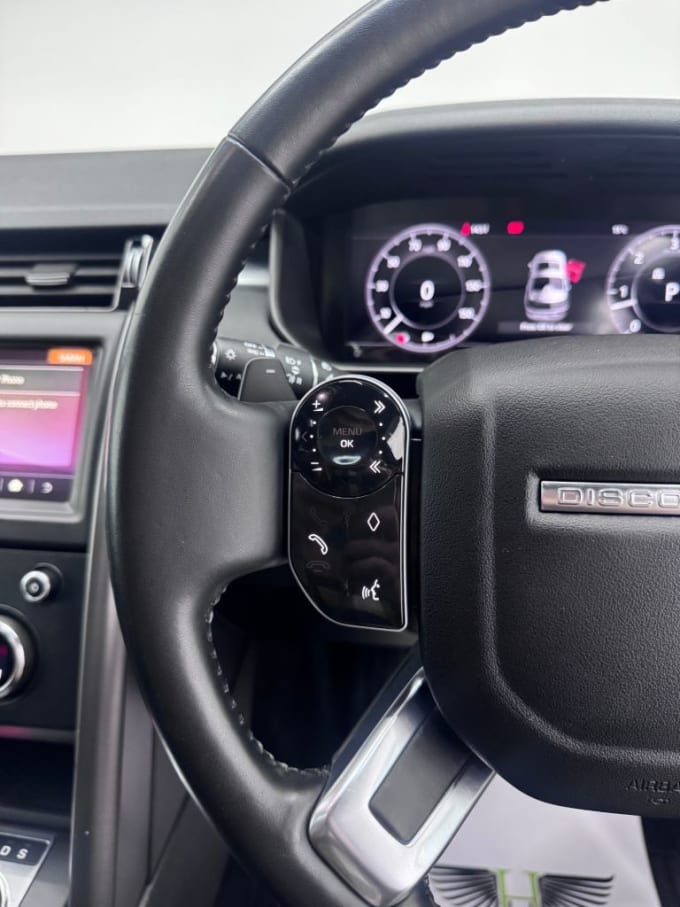 2025 Land Rover Discovery