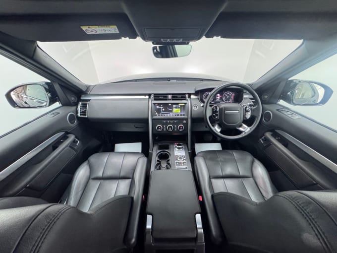 2025 Land Rover Discovery