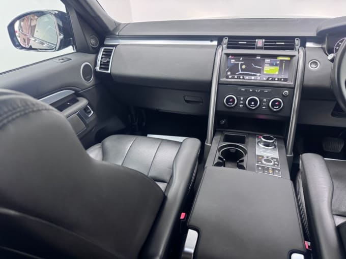 2025 Land Rover Discovery