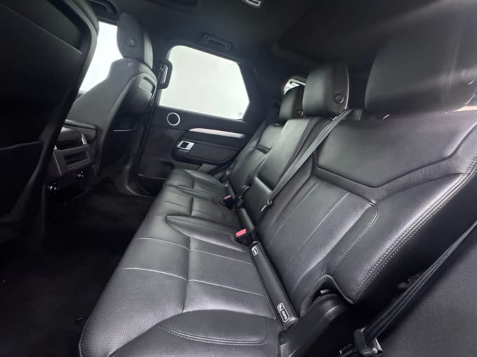 2025 Land Rover Discovery