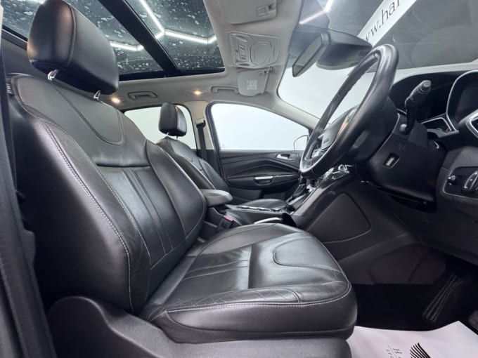 2025 Ford Kuga