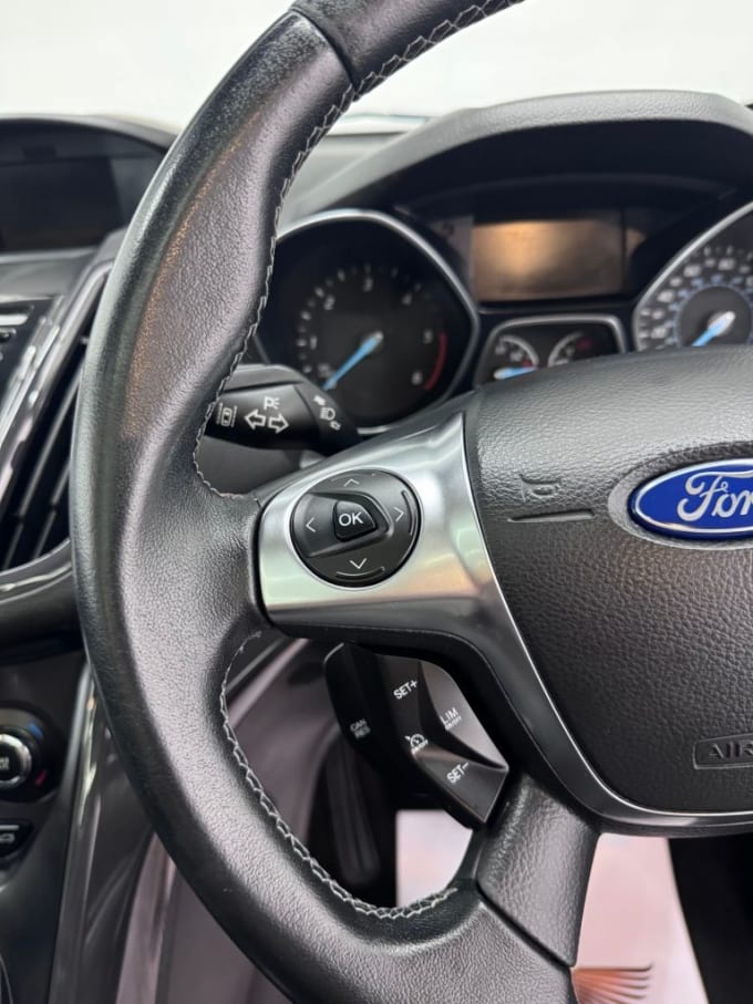 2025 Ford Kuga