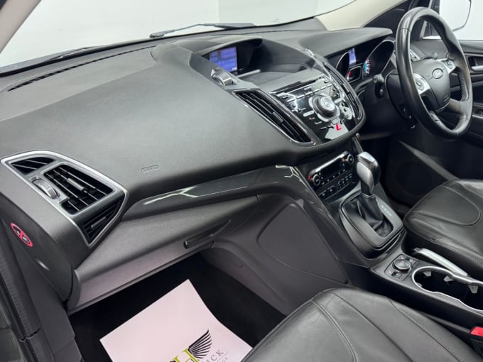 2025 Ford Kuga
