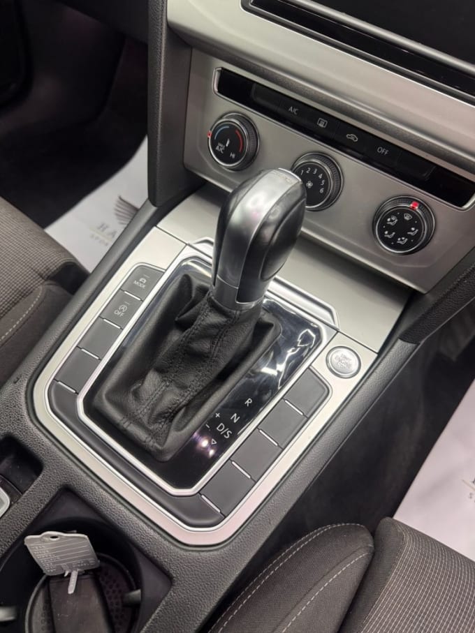 2025 Volkswagen Passat