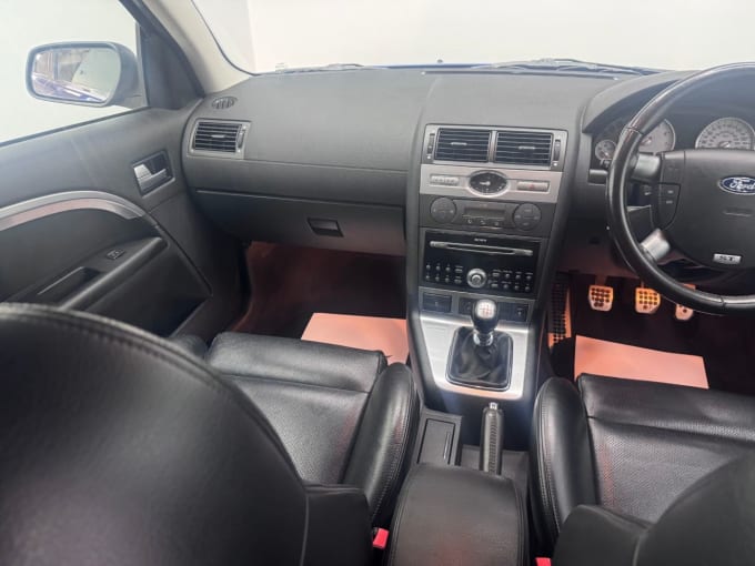 2025 Ford Mondeo