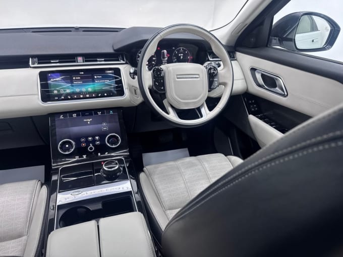 2025 Land Rover Range Rover Velar