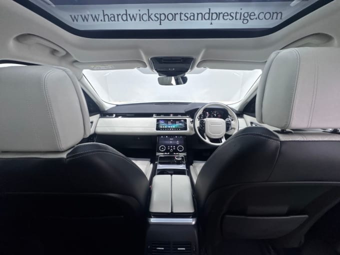 2025 Land Rover Range Rover Velar