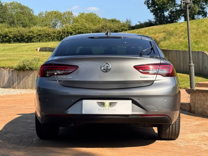 2025 Vauxhall Insignia