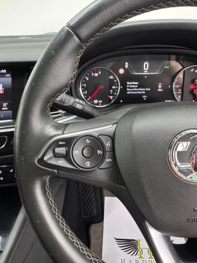 2025 Vauxhall Insignia