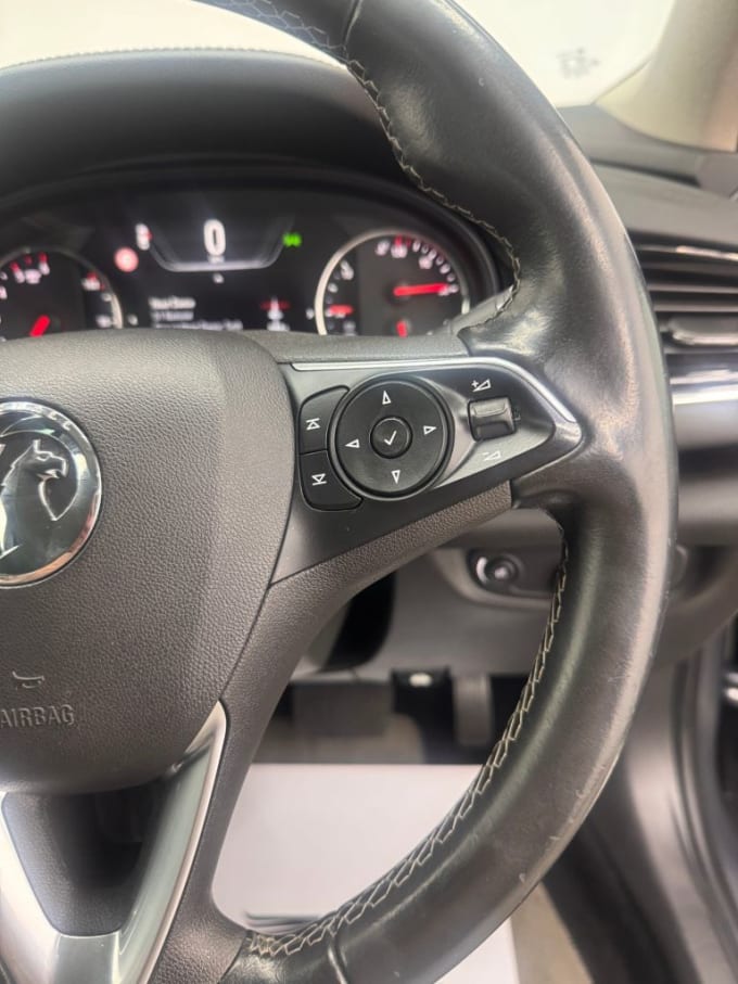 2025 Vauxhall Insignia