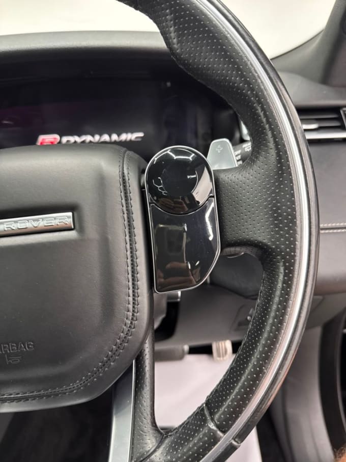 2025 Land Rover Range Rover Velar