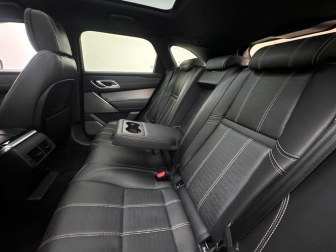 2025 Land Rover Range Rover Velar