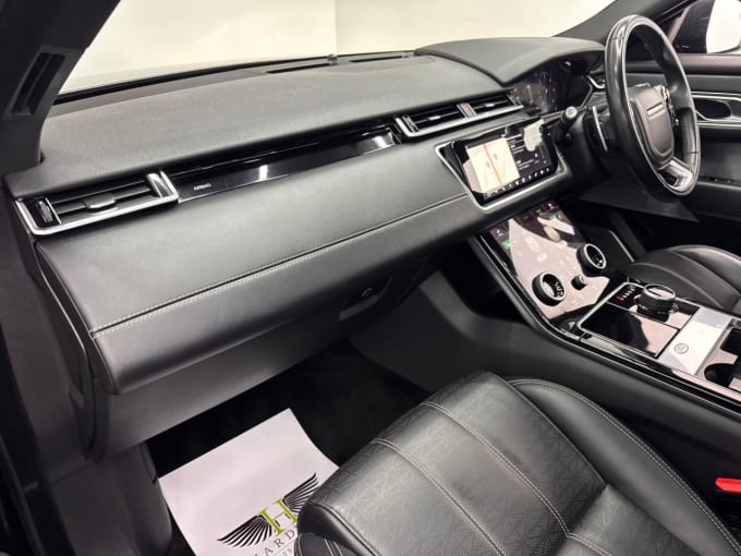 2025 Land Rover Range Rover Velar