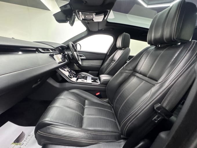 2025 Land Rover Range Rover Velar