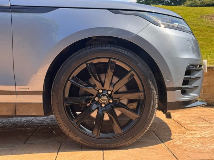 2025 Land Rover Range Rover Velar
