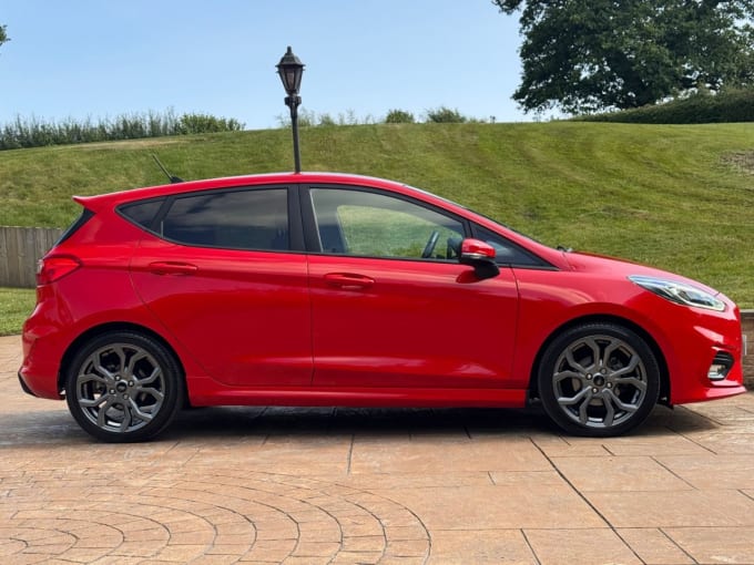 2025 Ford Fiesta