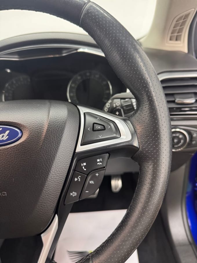 2025 Ford Mondeo