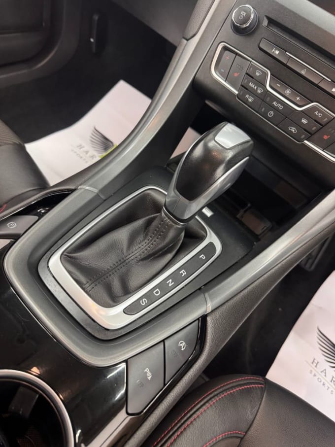 2025 Ford Mondeo