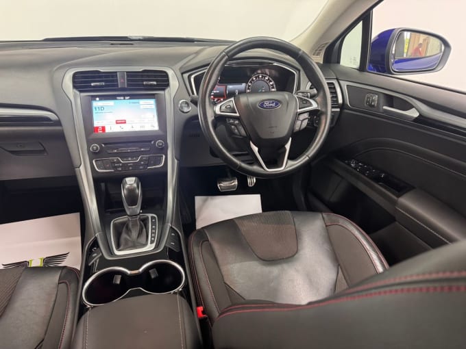 2025 Ford Mondeo