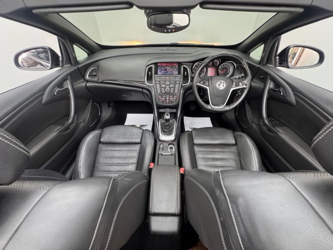 2025 Vauxhall Cascada