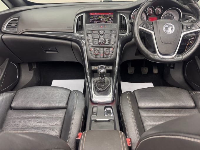 2025 Vauxhall Cascada