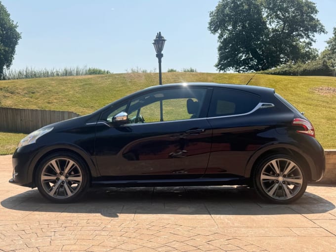 2025 Peugeot 208