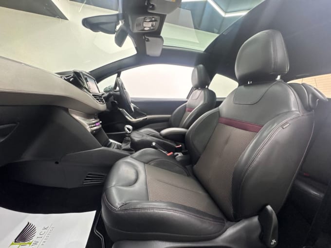 2025 Peugeot 208