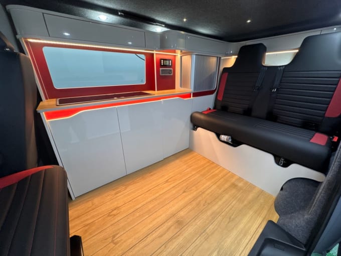 2025 Volkswagen Transporter