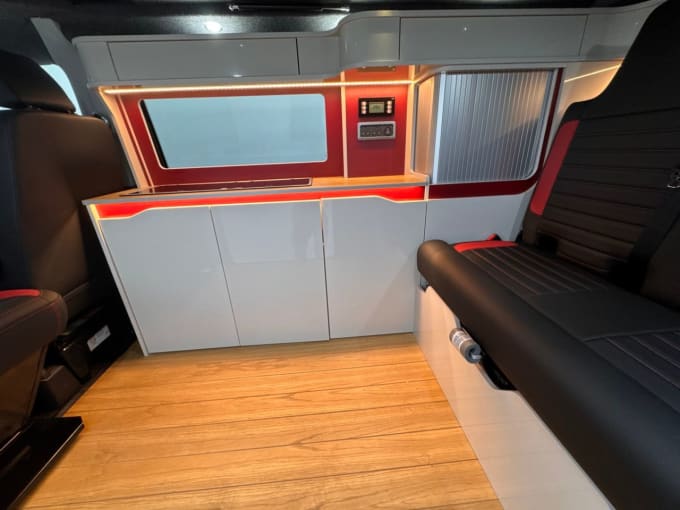 2025 Volkswagen Transporter