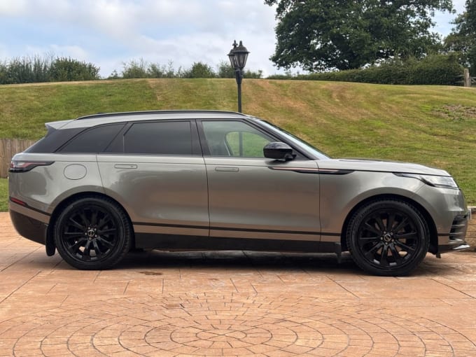 2025 Land Rover Range Rover Velar