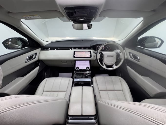 2025 Land Rover Range Rover Velar