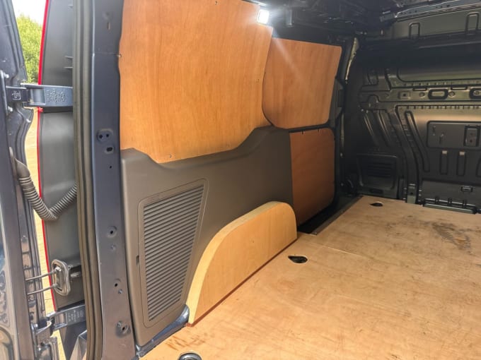 2025 Ford Transit Connect
