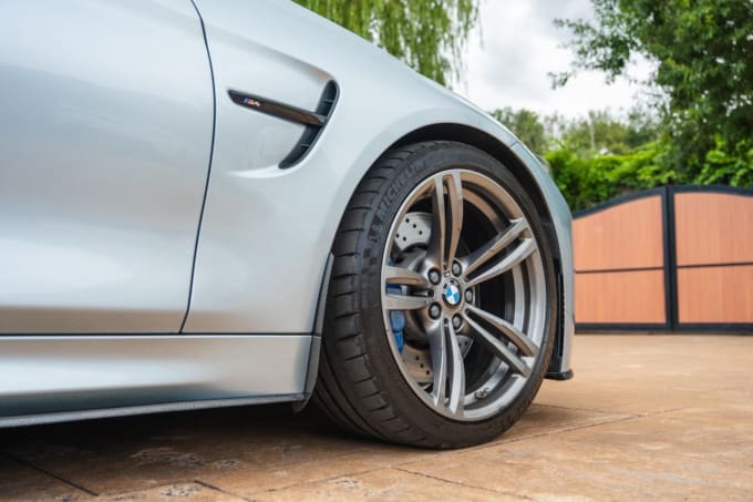 2025 BMW M4