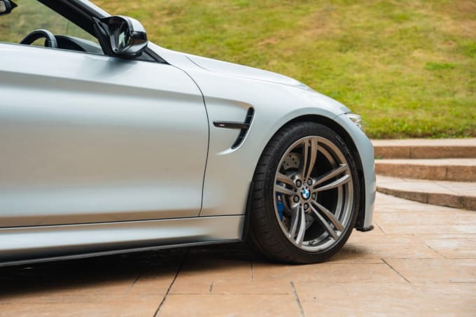 2025 BMW M4