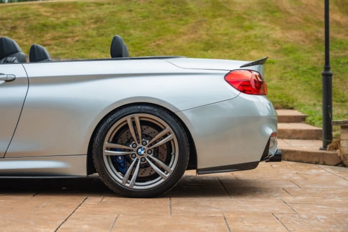 2025 BMW M4