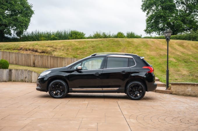 2025 Peugeot 2008