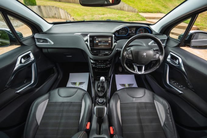 2025 Peugeot 2008