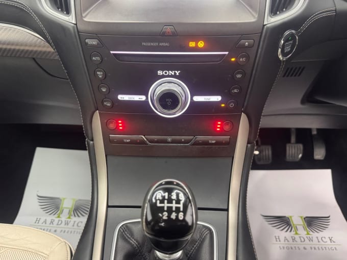 2025 Ford S-max