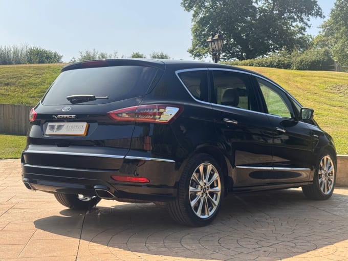 2025 Ford S-max