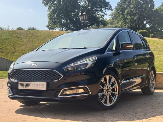 2025 Ford S-max