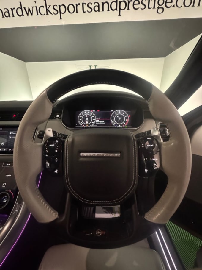 2025 Land Rover Range Rover Sport