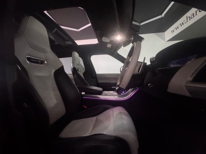 2025 Land Rover Range Rover Sport
