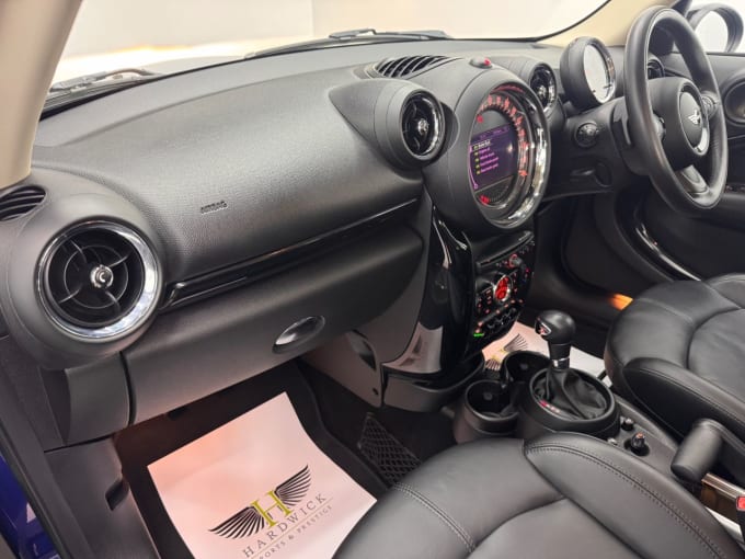 2025 Mini Countryman