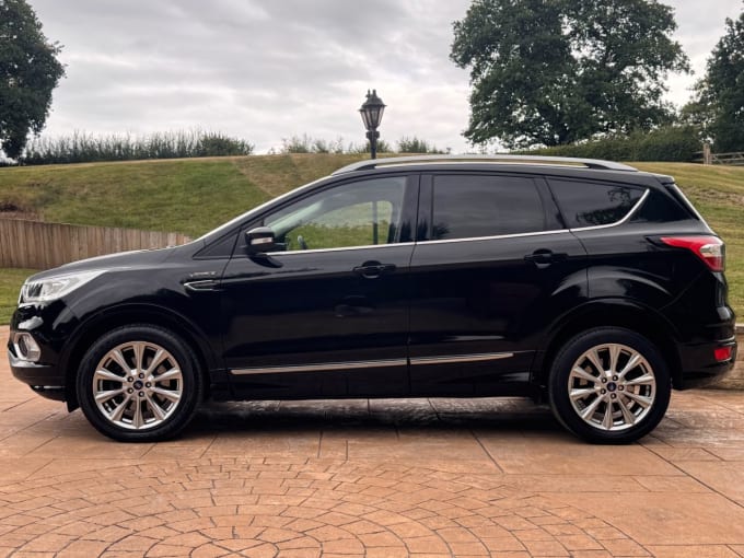 2025 Ford Kuga