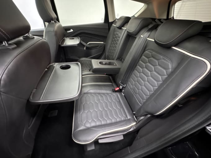 2025 Ford Kuga