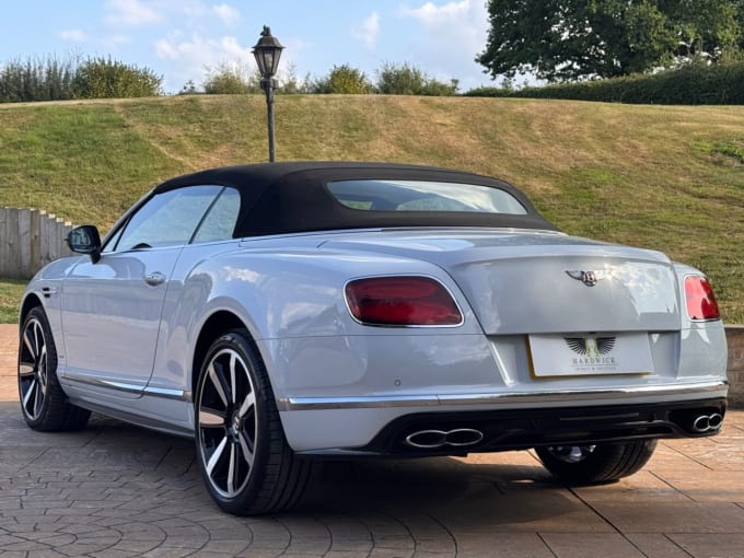 2025 Bentley Continental