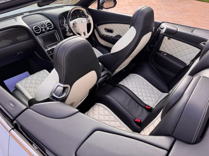 2025 Bentley Continental