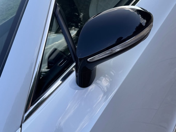 2025 Bentley Continental