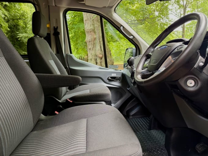 2025 Ford Transit