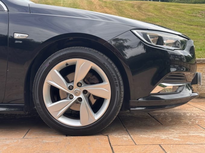 2025 Vauxhall Insignia